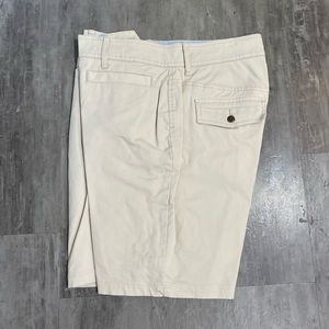 Tommy Hilfiger woman’s shorts size 12